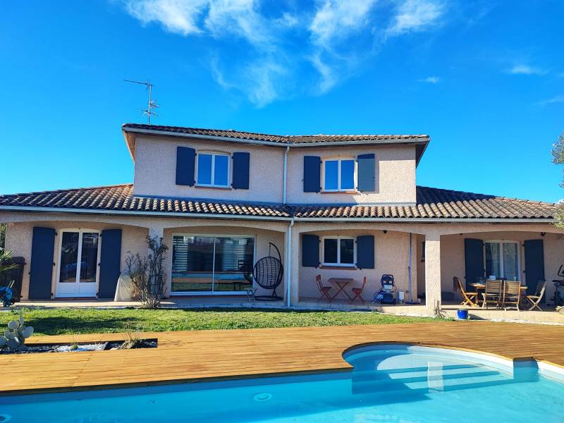 Installation de volets battants EHRET sur mesure à Saint-Geniès-Bellevue