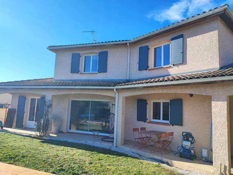 Installation de volets battants EHRET sur mesure à Saint-Geniès-Bellevue