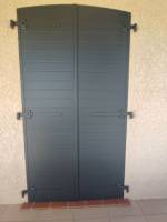 Notre zone d'activité pour ce service Remplacement de portes de garage sectionnelles avec système de motorisation pour plus de sécurité et d’efficacité thermique